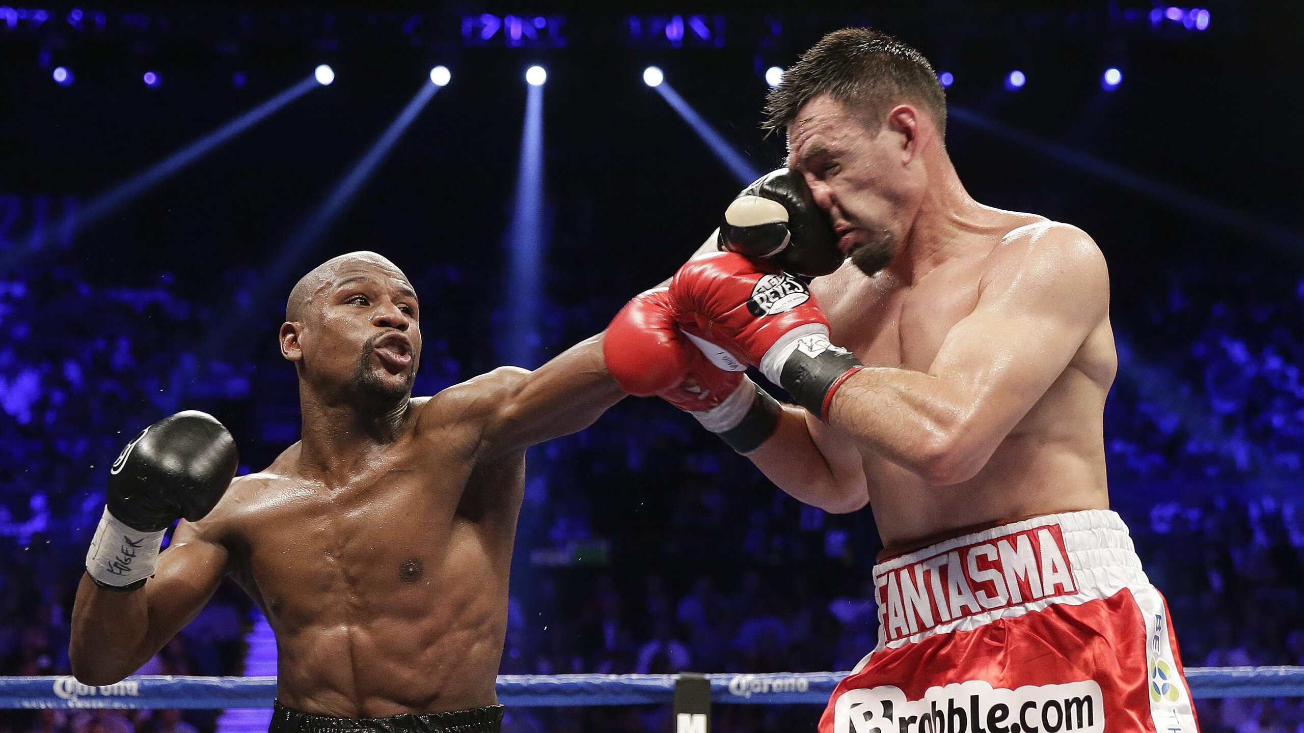 西甲国家德比,沙特加时,当足球的旧神与新王在绿茵场外交锋