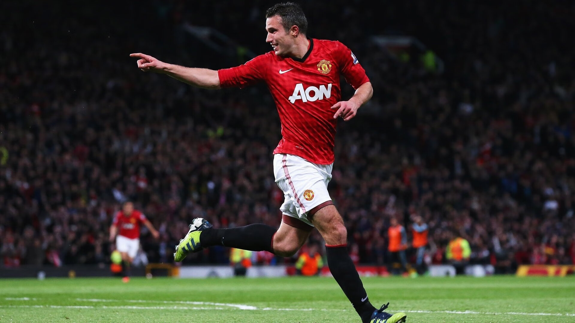 马克西主宰比赛走向，湖人决胜局带走广东队，当个人英雄主义撞碎集体铁壁